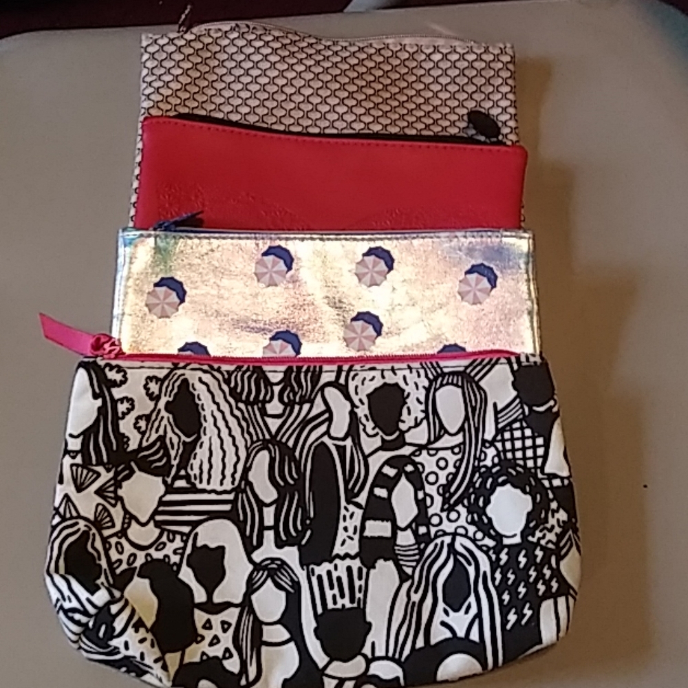 Ipsy bag bundle